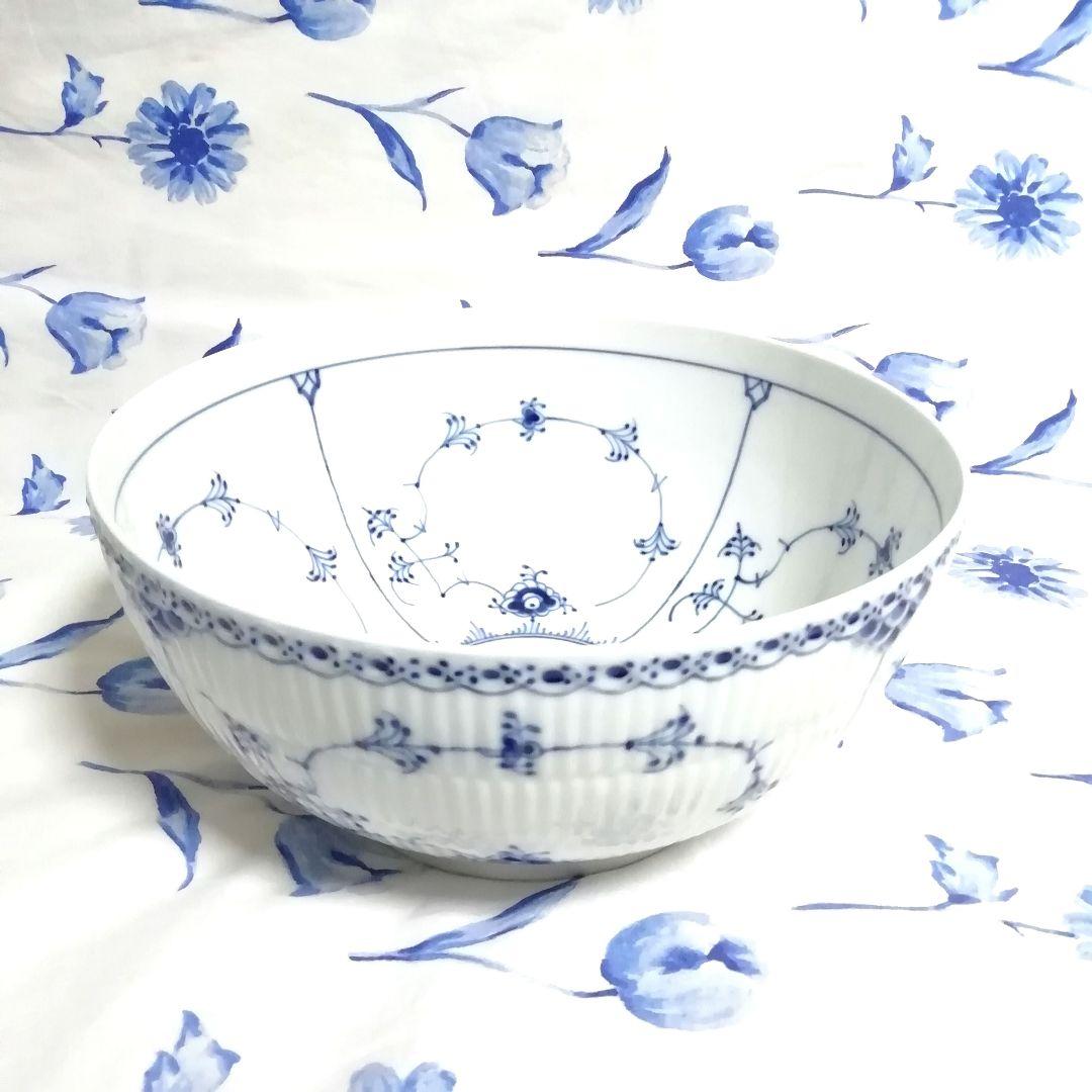ロイヤルコペンハーゲン ボウル ハーフレース 大きい　ブルーフルーテッド