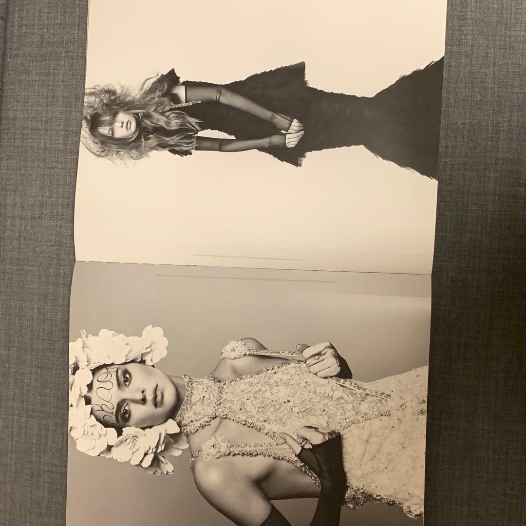 CHANEL ポスターブックCHAOS SIXTYNINE