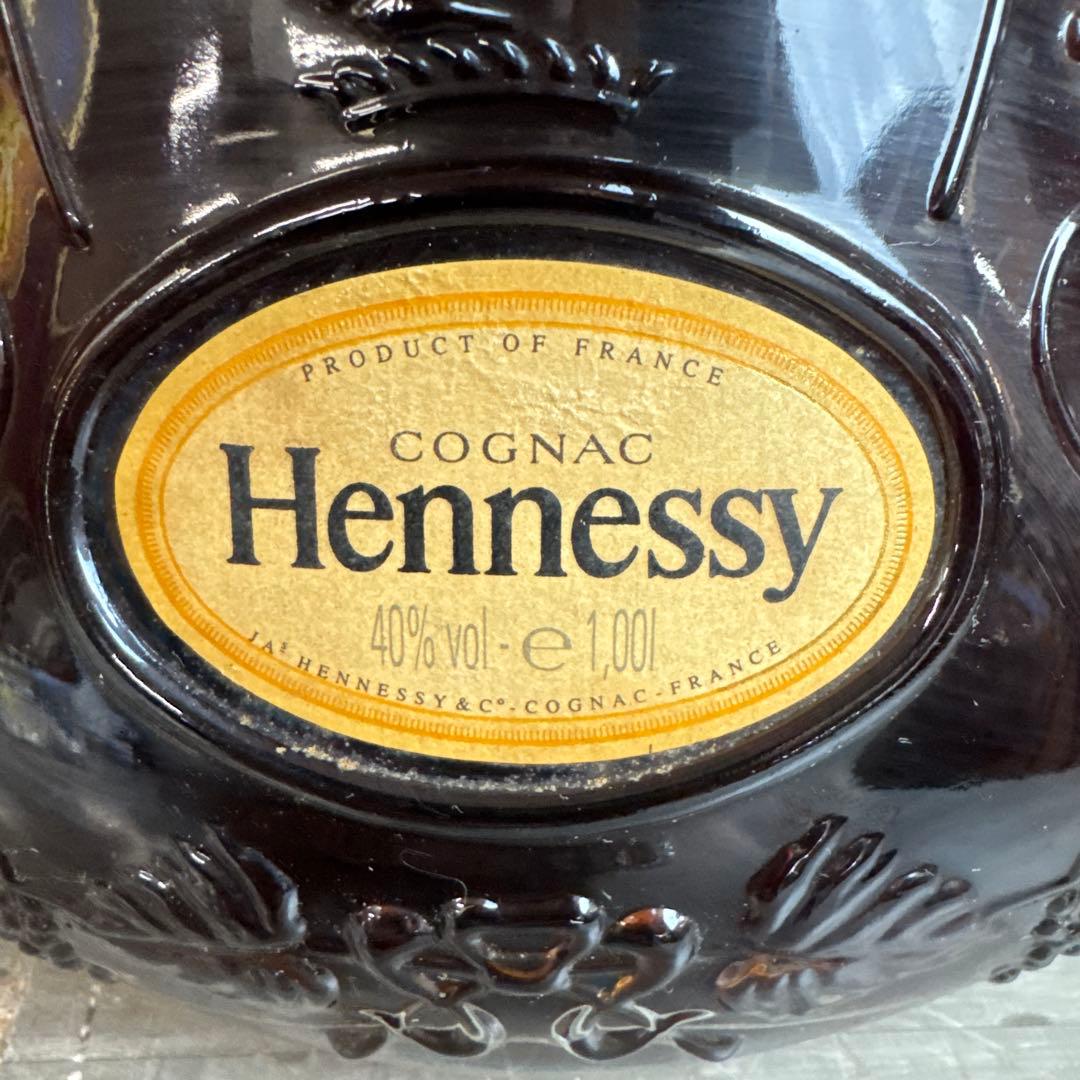 ヘネシーＸＯ 1000m l 金キャップ箱付 未開封保管品