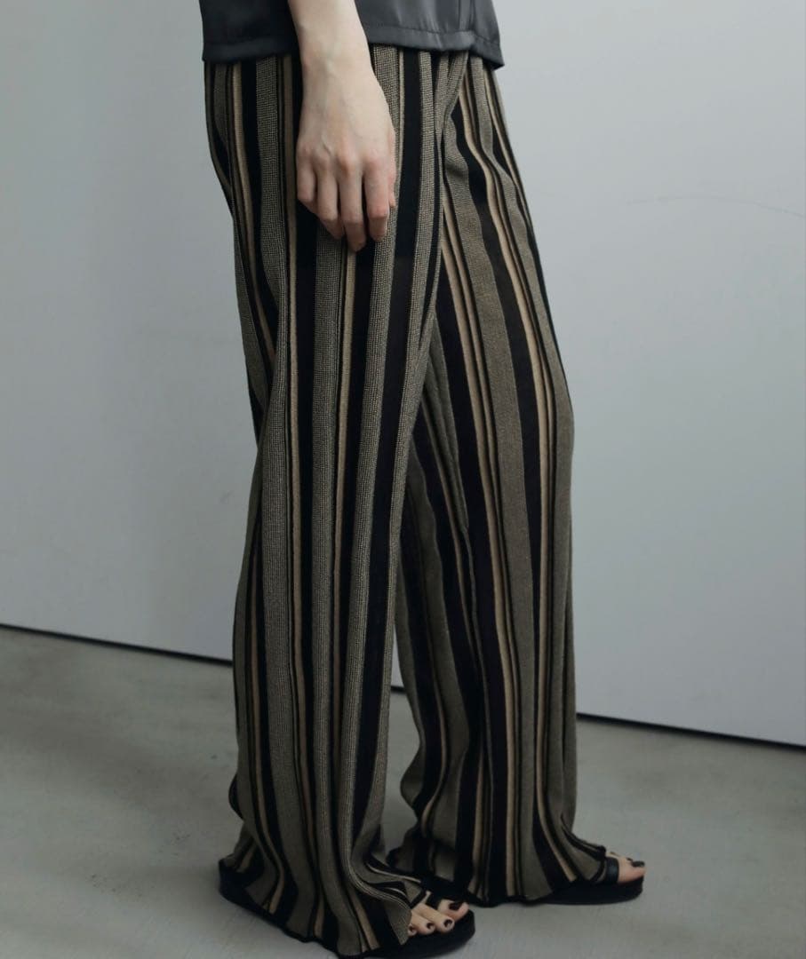 【anuke】完売アイテム＿ストライプニットパンツ 38サイズ