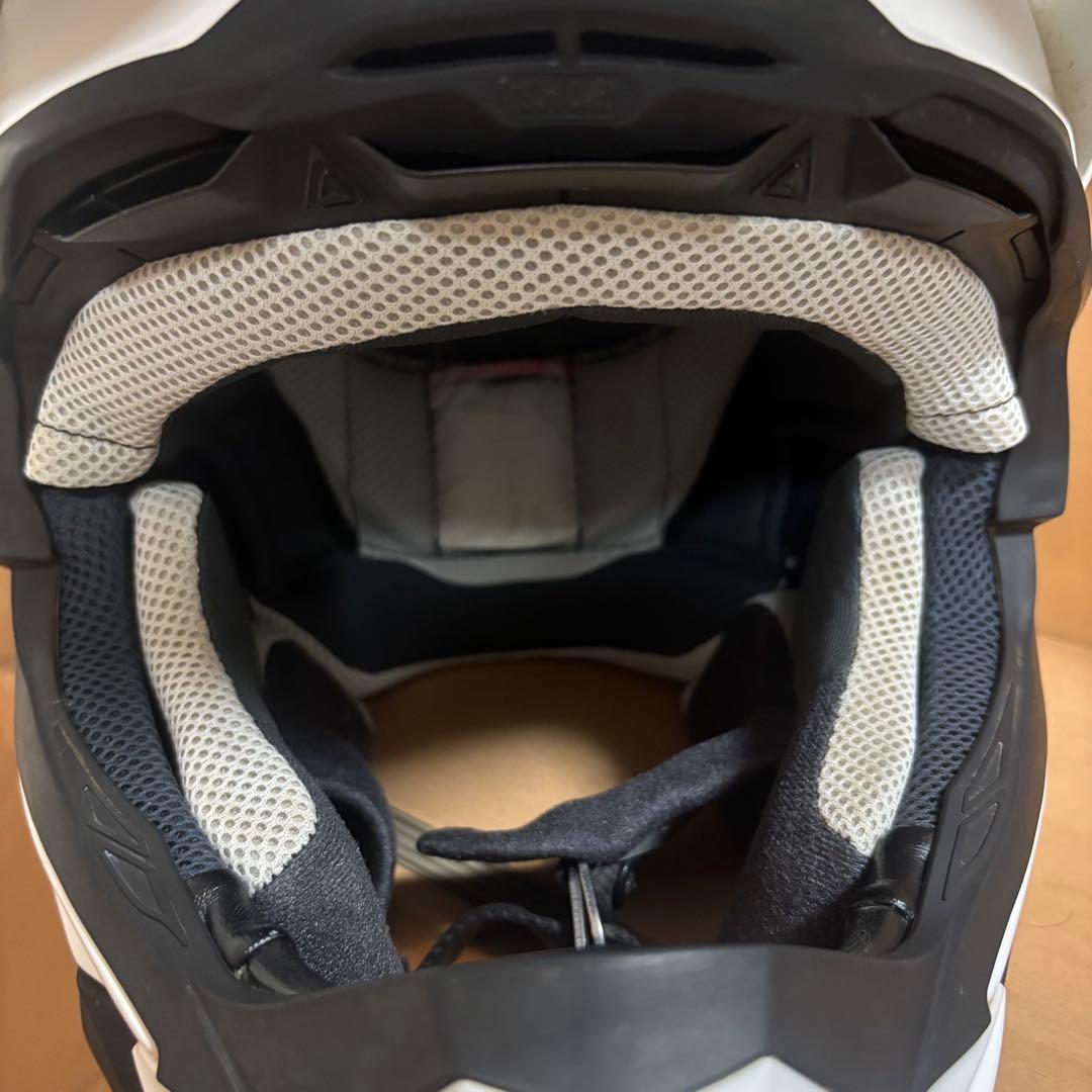 SHOEI VFX-WR フルフェイス　オフロード　ヘルメット ホワイト　M