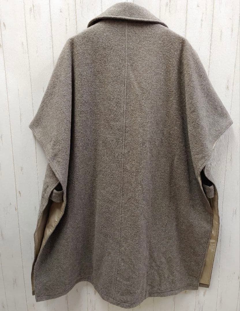 ARMEN アーメン メルトンダブルブレストケープ