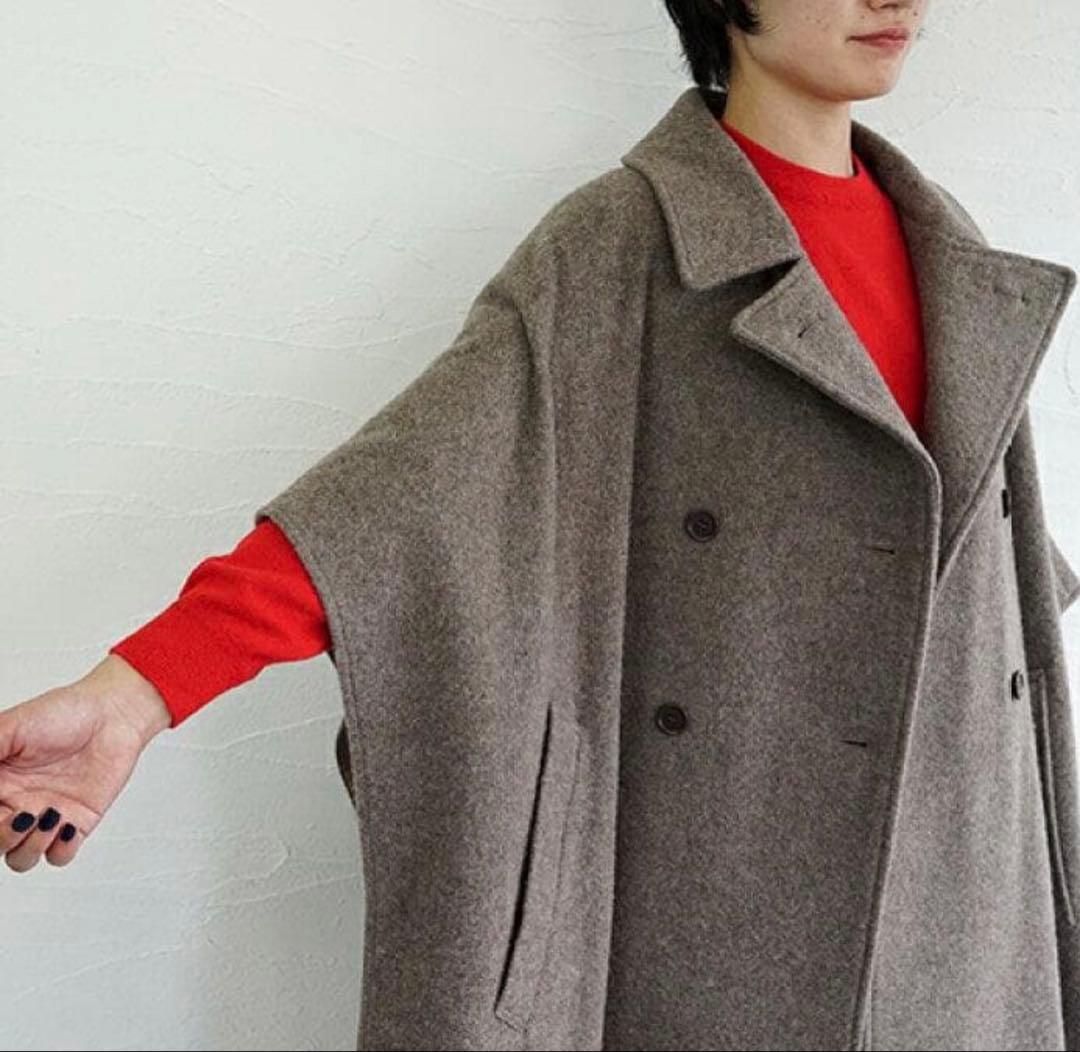 ARMEN アーメン メルトンダブルブレストケープ