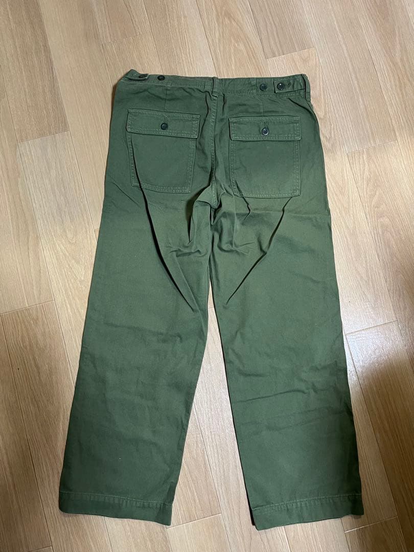 スピックアンドスパン　ルーズベイカーパンツ　カーキ　パンツ