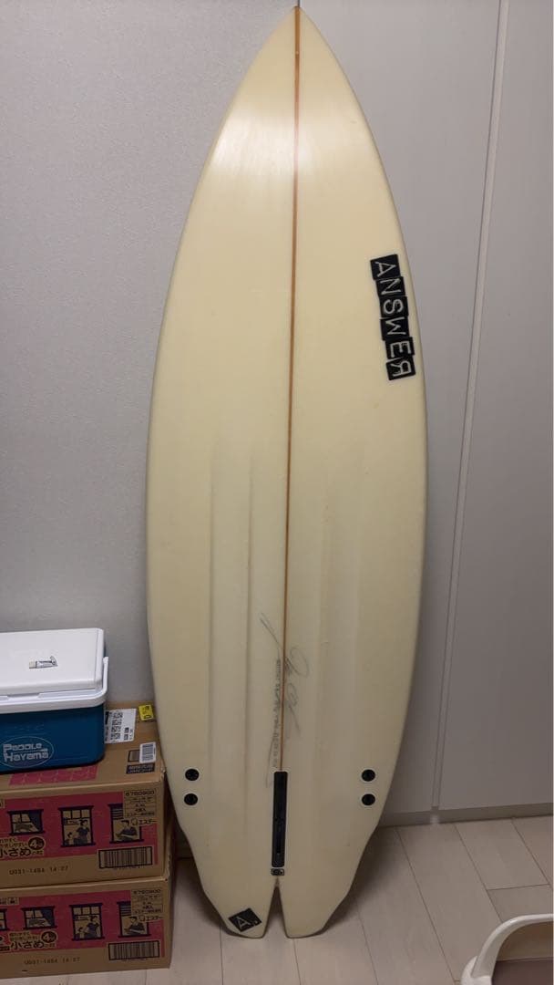 ANSWER 5'8\" ショートボード　シングルフィン
