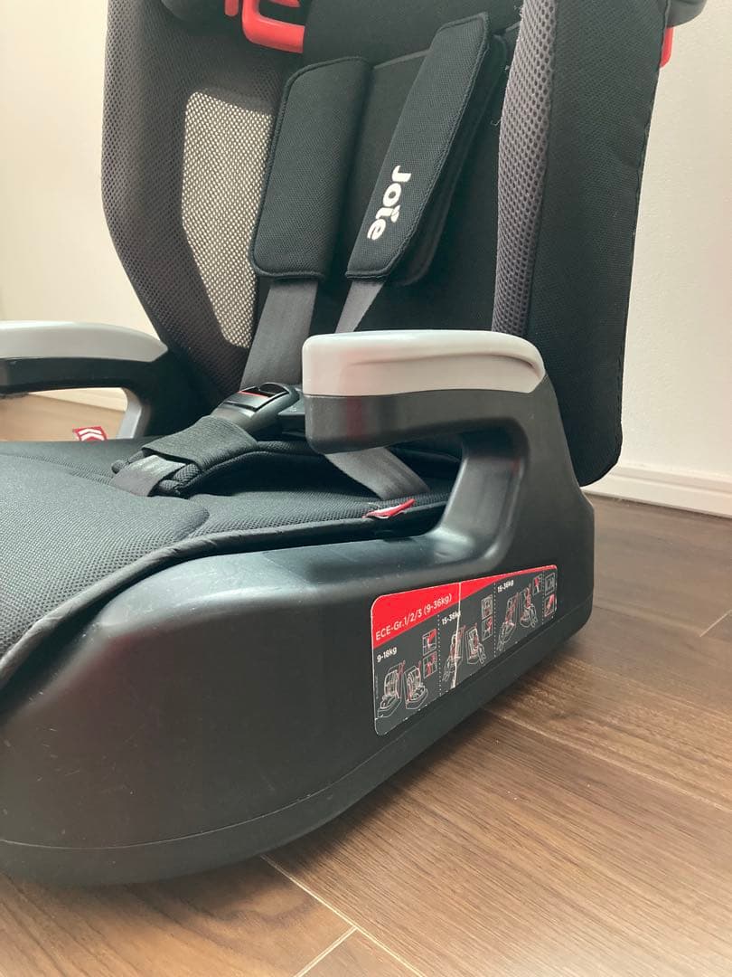 Joie ジョイー elevate エレベート ジュニアシート