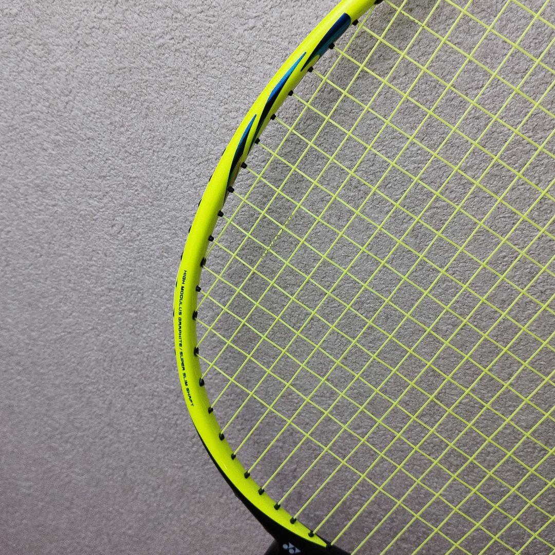 【廃盤品】YONEX ASTROX77 4UG5 シャインイエロー ①