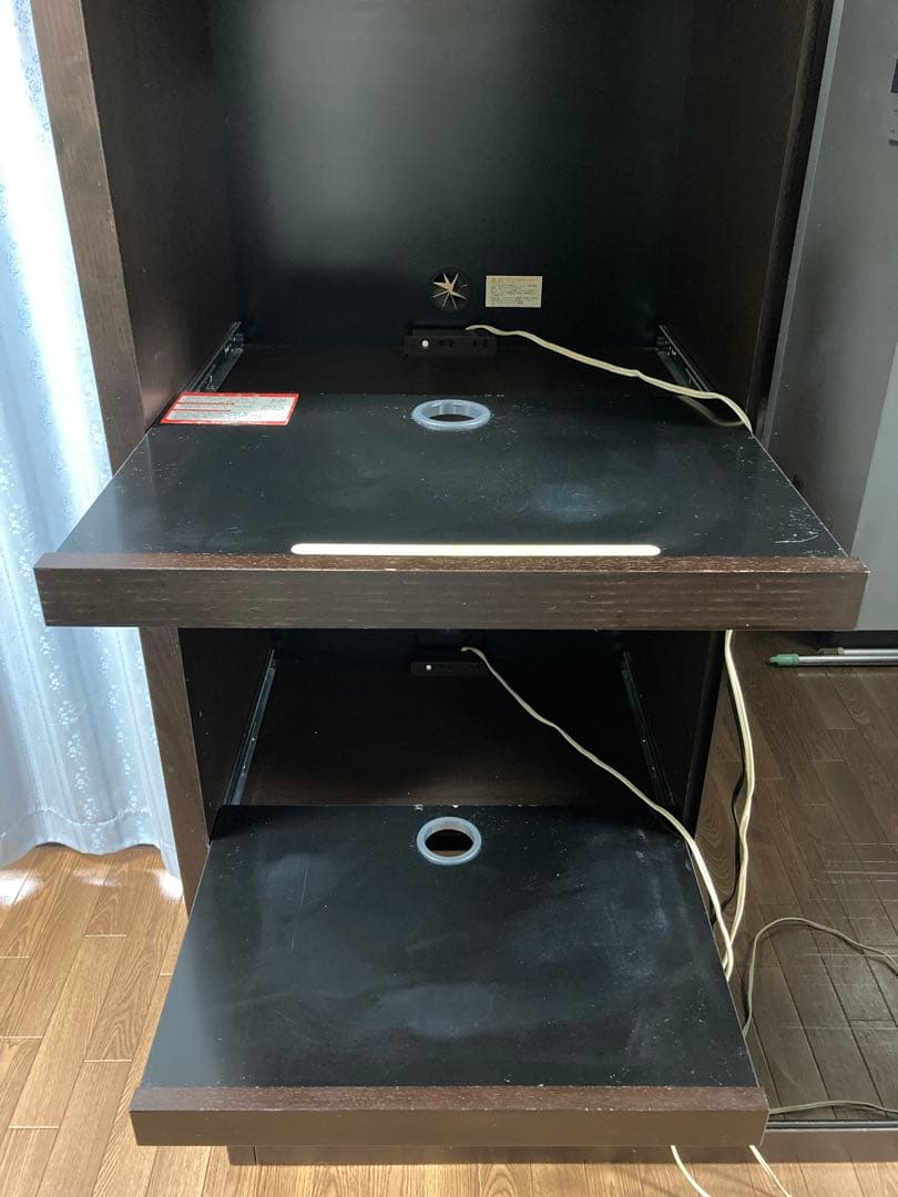 ☆ アクタス ダークブラウン 食器棚・キッチンボード ブラックガラス ☆