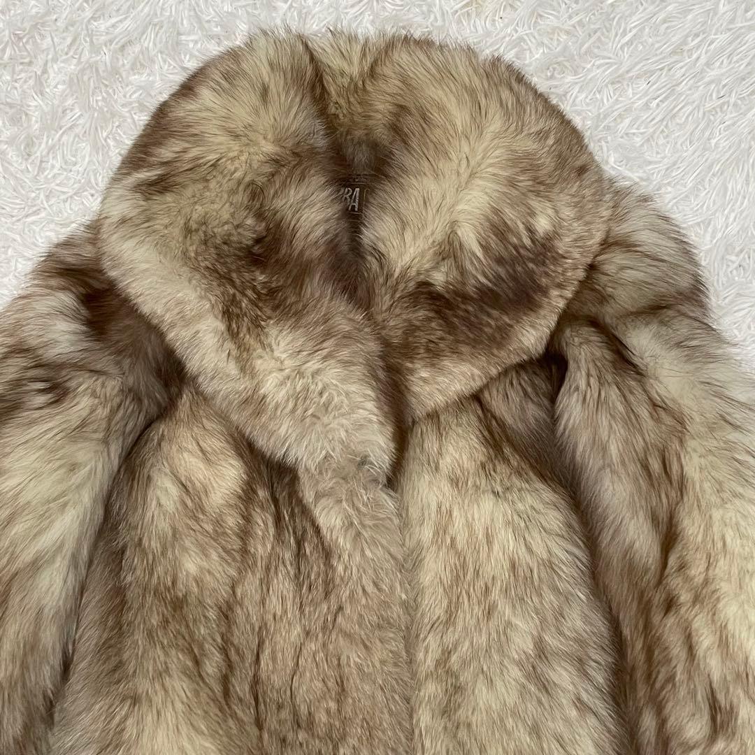 EMBA ブルーフォックス　ファーコート 毛皮　高品質　日本製　ベージュ 11号