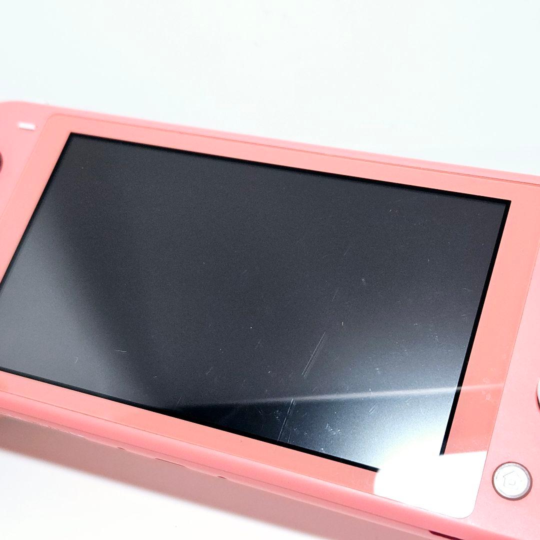 動作品【準美品】Switch lite コーラルピンク 本体 スイッチLite