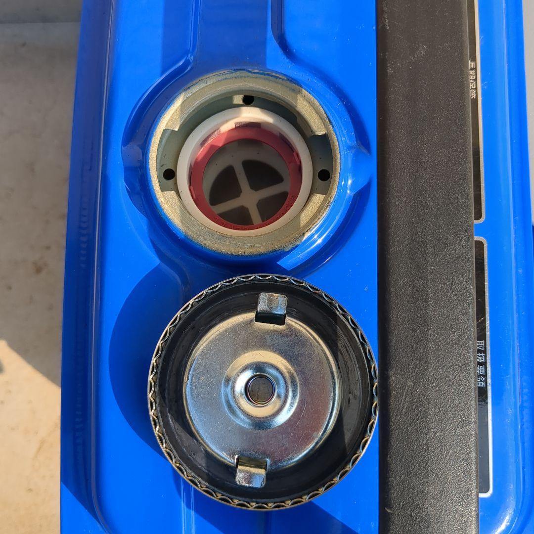 【新品】YAMAHA 50Hz 700VA （EF900FW）