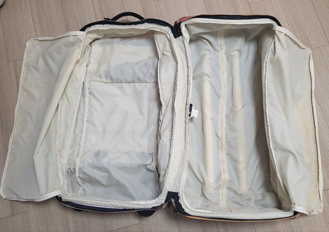 BURTON ストライプ柄 キャリー付きバックパック 約80cm 内容量120㍑