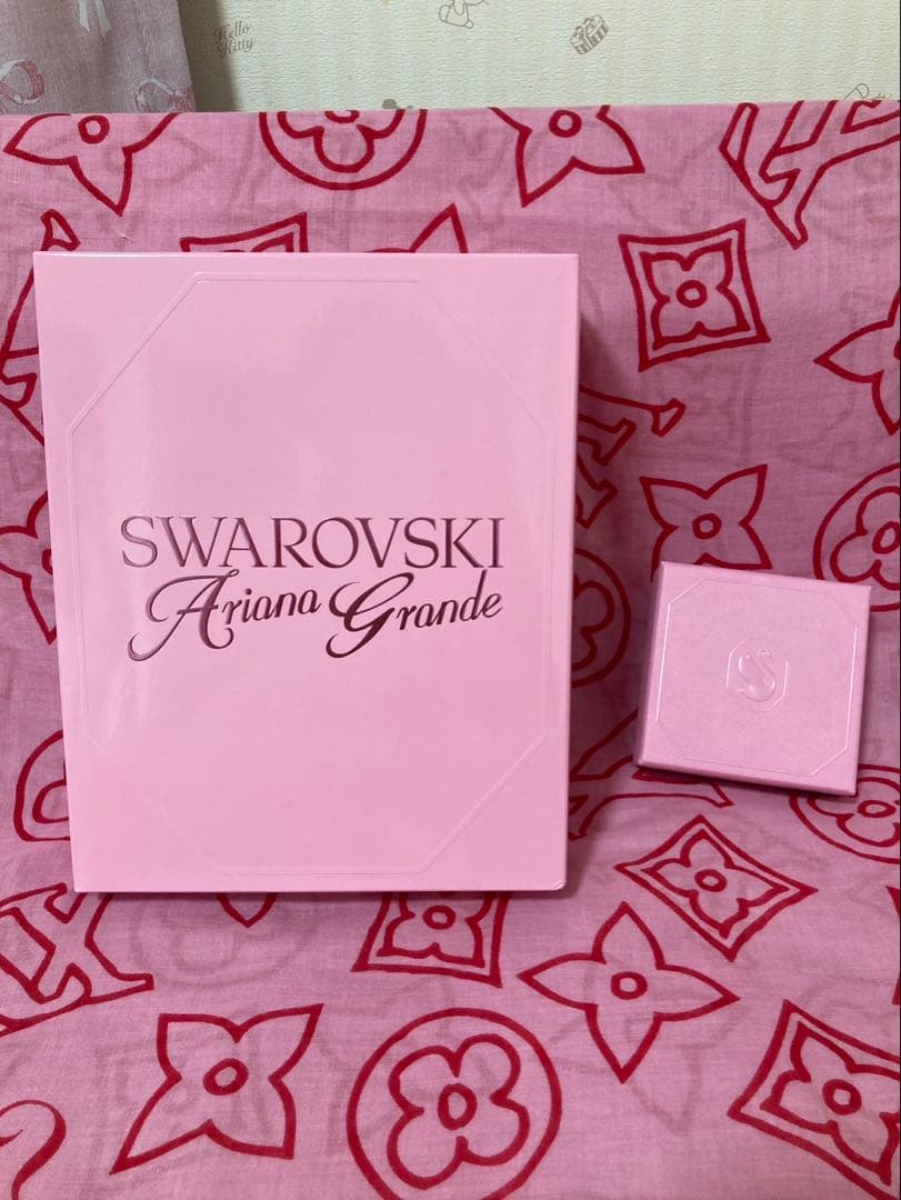 スワロフスキー★ハートネックレス＆イヤリング★セット売り★週末値下げ！！！