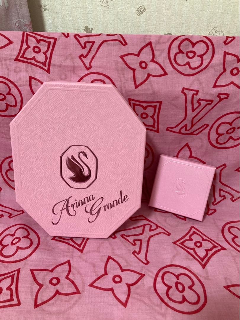 スワロフスキー★ハートネックレス＆イヤリング★セット売り★週末値下げ！！！