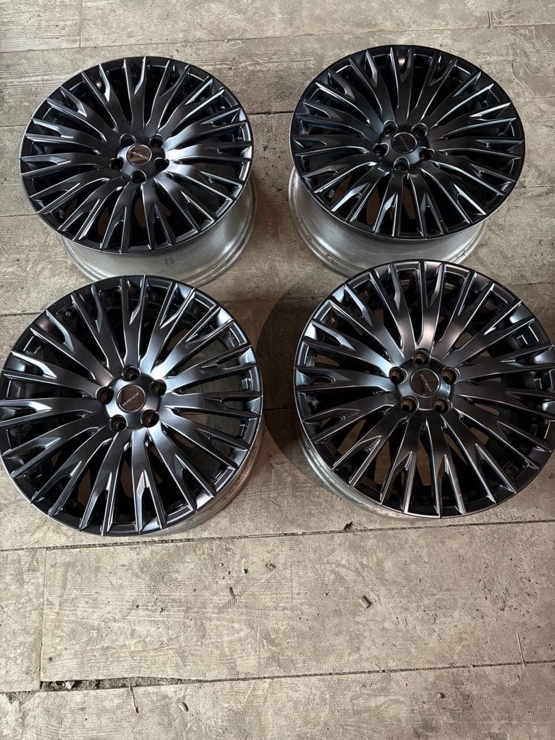 日産AUTECH20インチアルミ