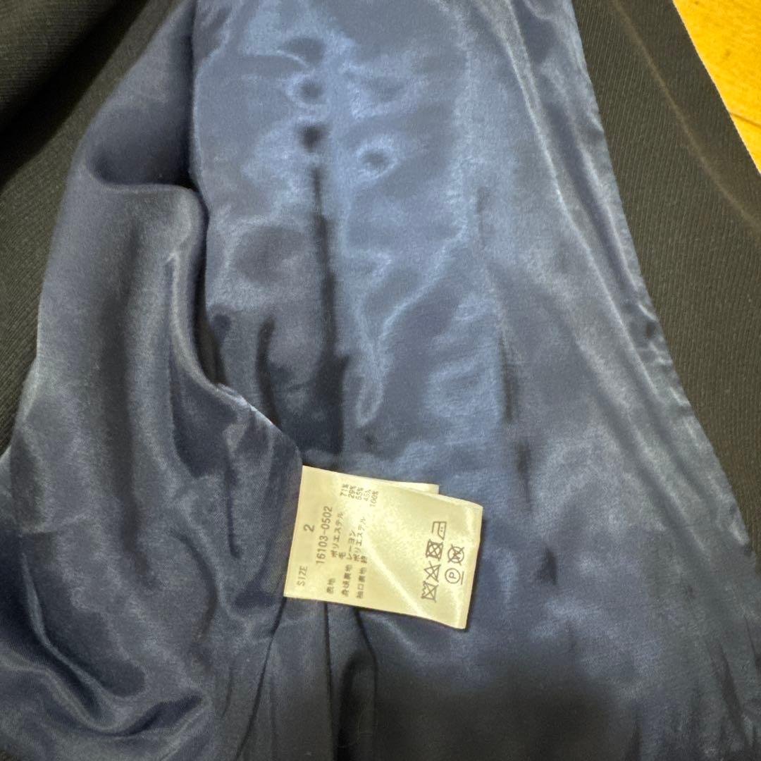 美品クラネバルキースリーブクロップドジャケットclane