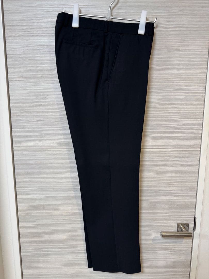 ④ Hugo Boss ヒューゴボス スーツ 黒