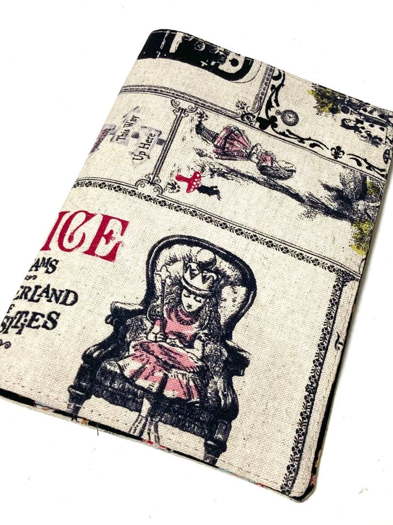 Mayu Chako アリス マルチケース