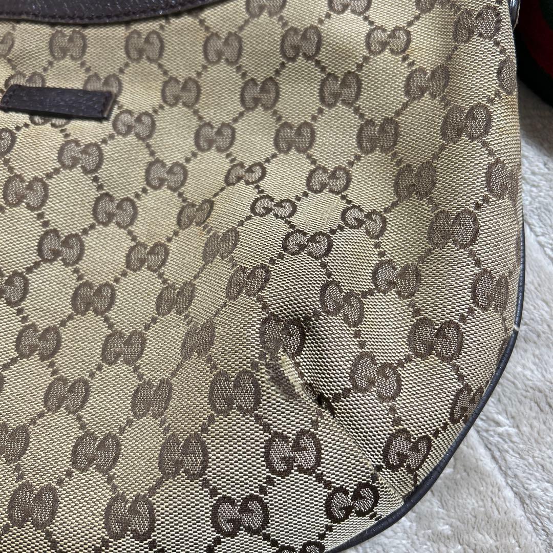 GUCCI シェリーライン　ハーフムーン　ショルダーバッグ181092