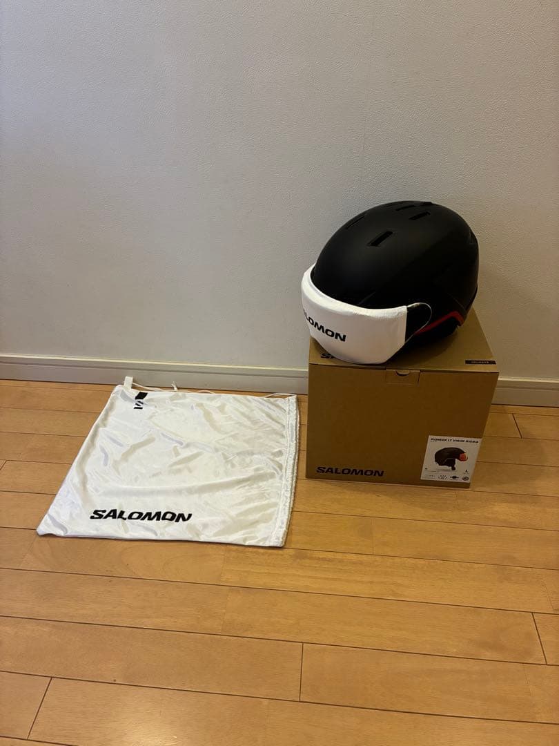 サロモン　ヘルメット