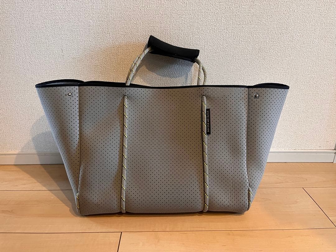 バッグ STATE OF ESCAPE