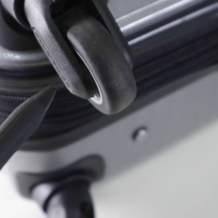 値下展示品 サムソナイト ジッププラス スーツケース 42L シルバー 機内可