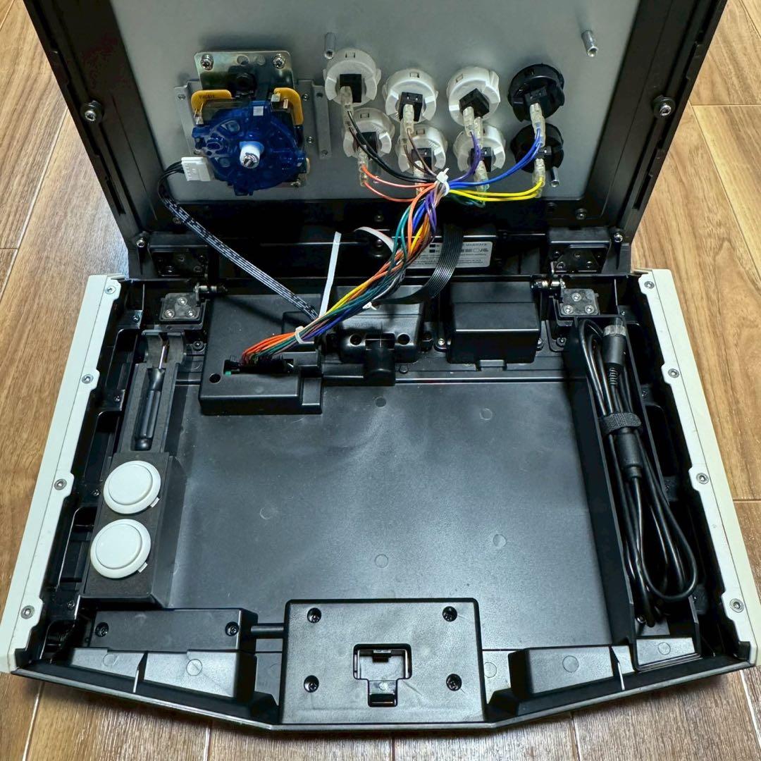 マッドキャッツTE2トーナメントエディション アケコン　アーケードコントローラー