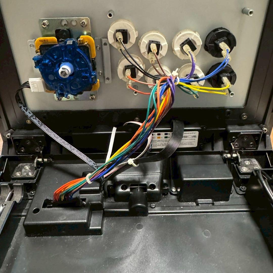 マッドキャッツTE2トーナメントエディション アケコン　アーケードコントローラー