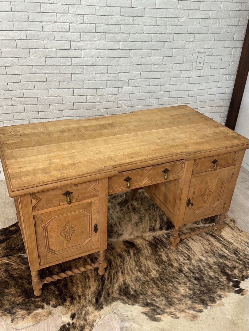 【チャーリー 】1960年　ベルギー　ビンテージ デスク 机 作業台