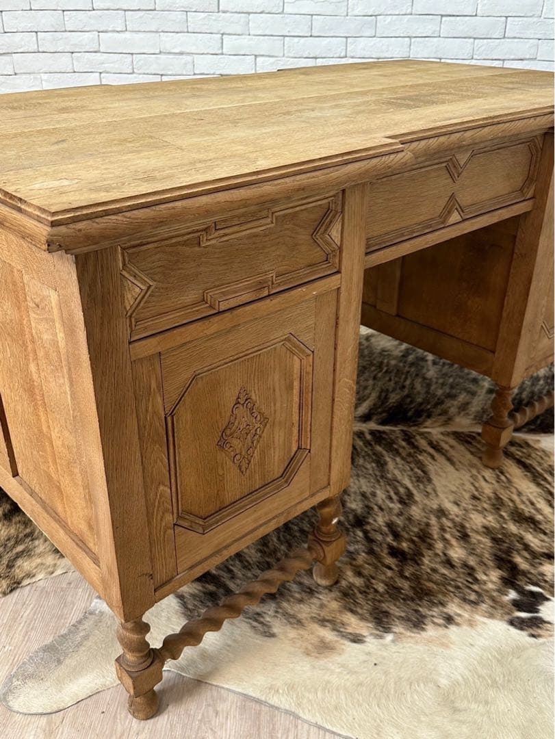 【チャーリー 】1960年　ベルギー　ビンテージ デスク 机 作業台