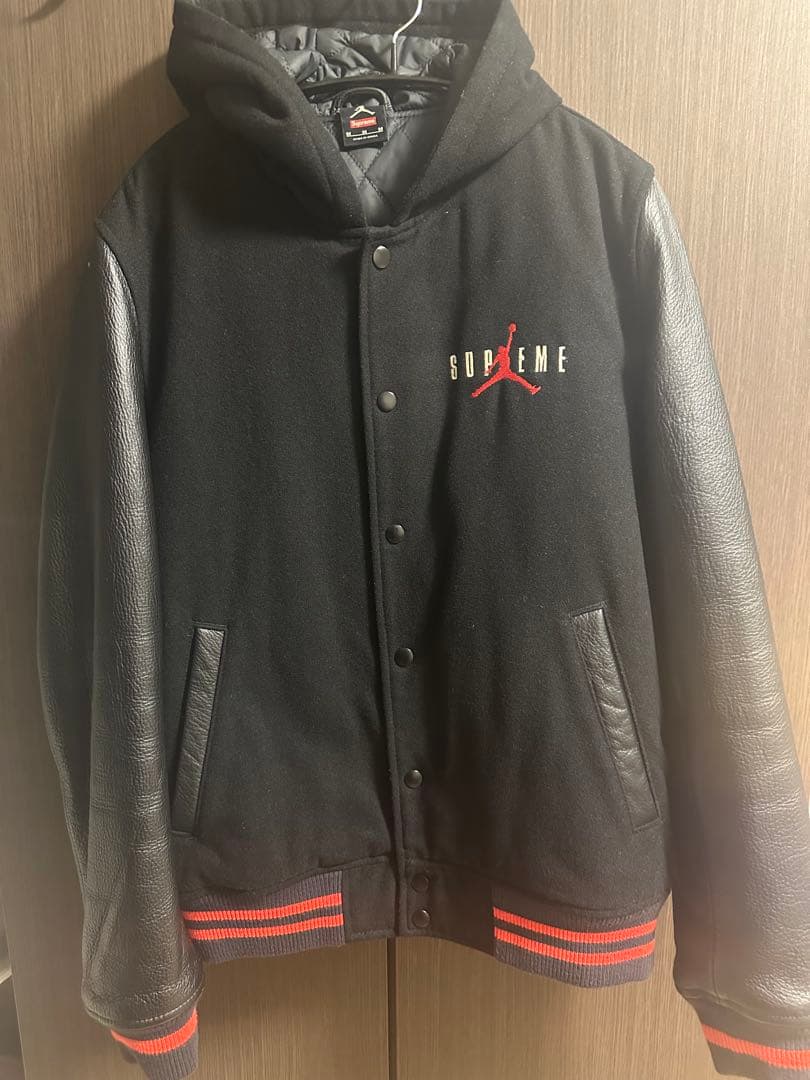Supreme Jordan スタジャン M ブラック