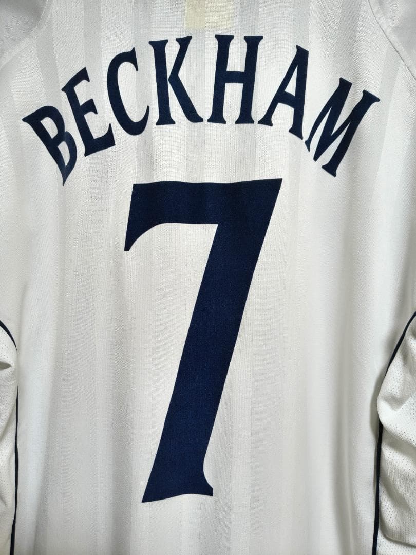 【正規品】中古良品 Umbro イングランド代表 ベッカム 7 長袖 Lサイズ