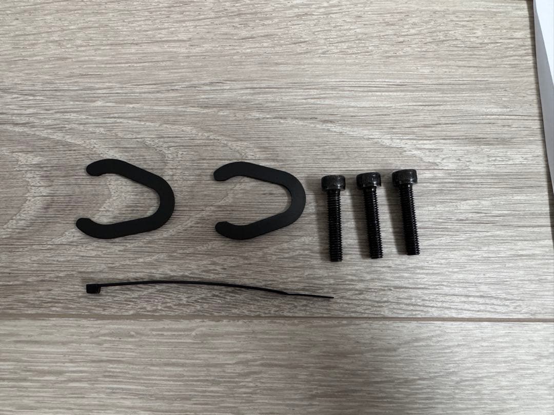 ヤマハ　YZF-R1 フェンダーレスキット　アクティブ