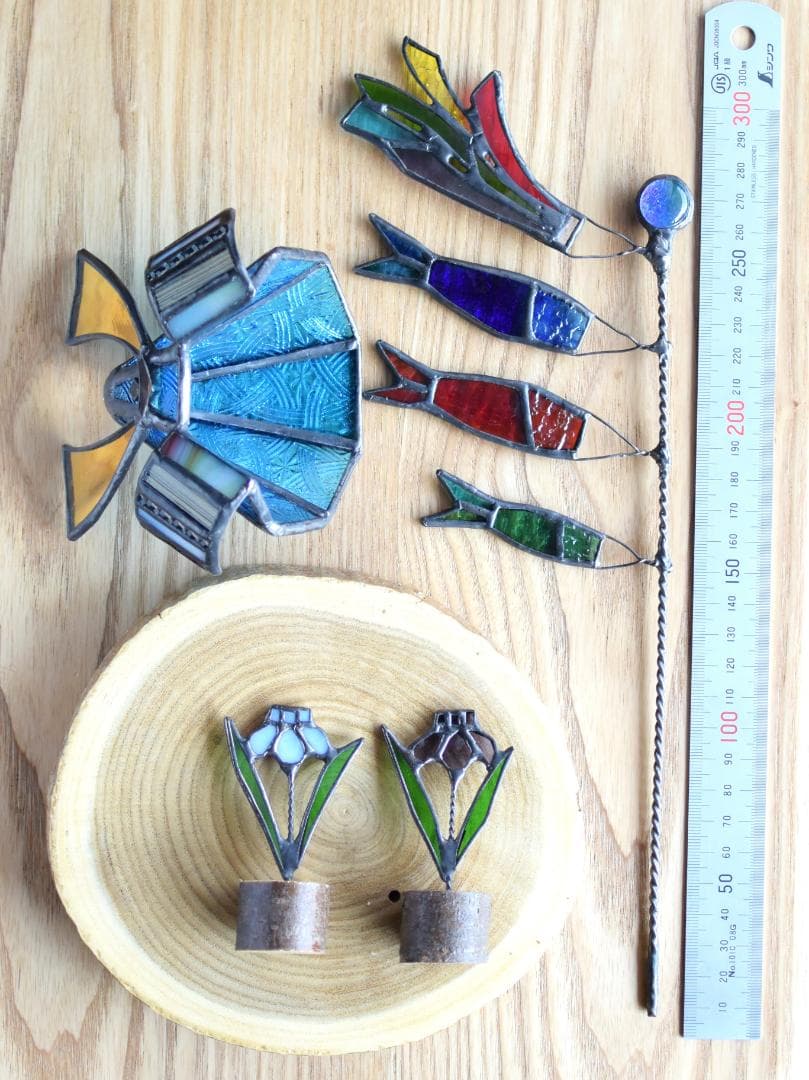 ステンドグラスの鯉のぼりと菖蒲とミニ兜(子供の日2点セット・KOI21)