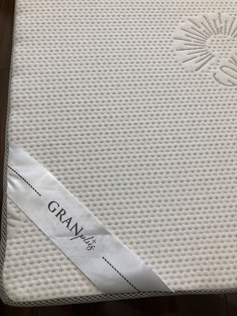 GOKUMIN グランプレミアム三つ折りシングルマットレス