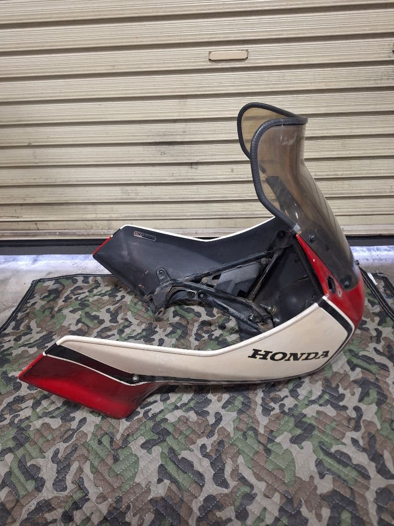 cbx400f CBX400F cbx550f インテグラカウル　外装　マフラー