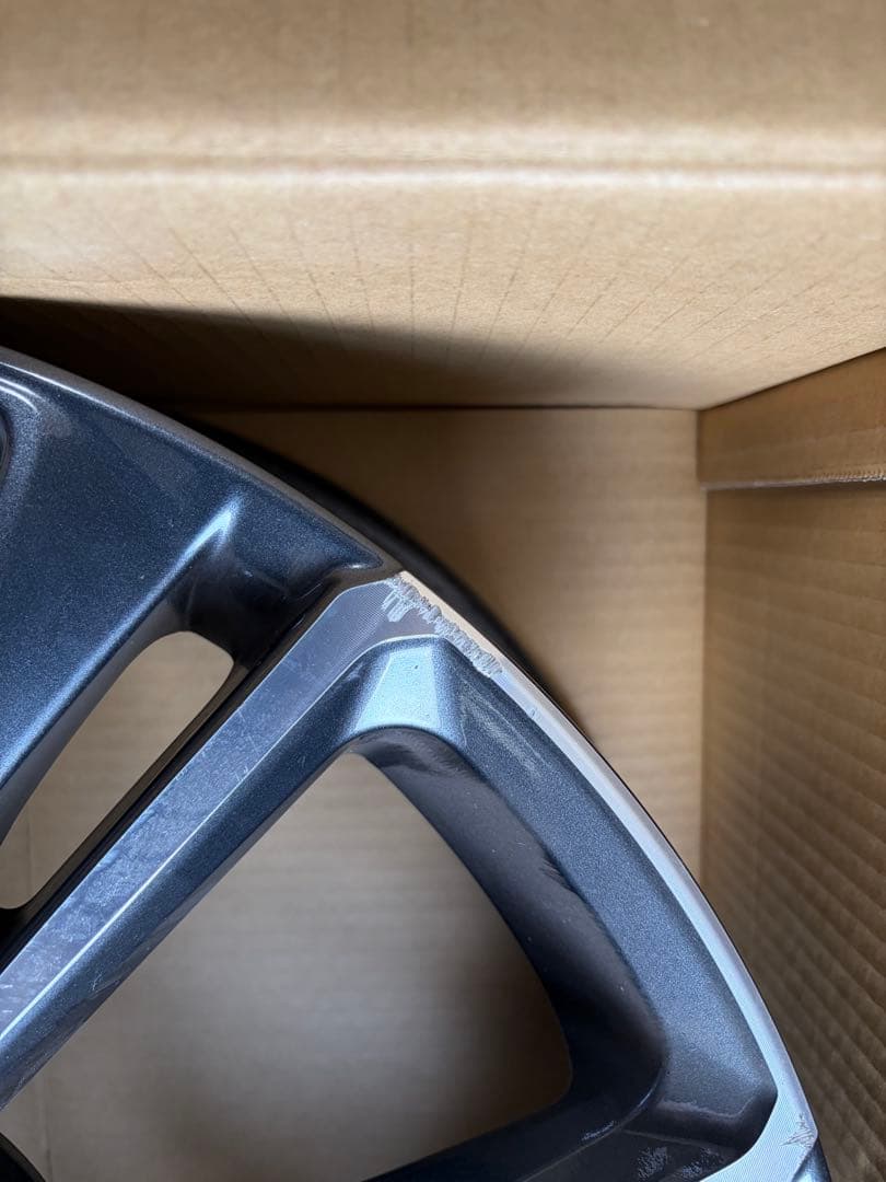 60プリウス19インチ ホイール４本