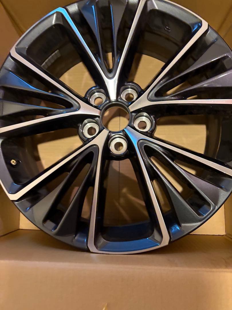 60プリウス19インチ ホイール４本