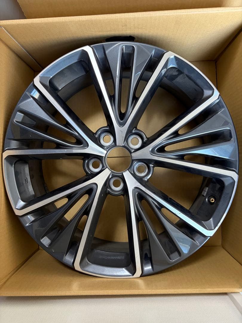 60プリウス19インチ ホイール４本