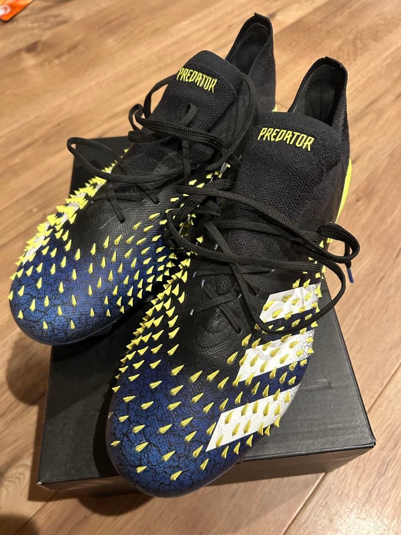 adidas Predator アディダス　プレデターフリーク1HG/AG
