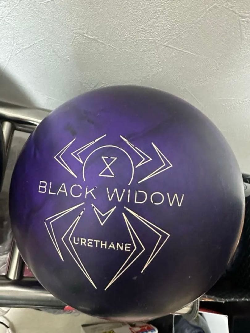ボール BLACK WIDOW PURPLE PEARL URETHANE