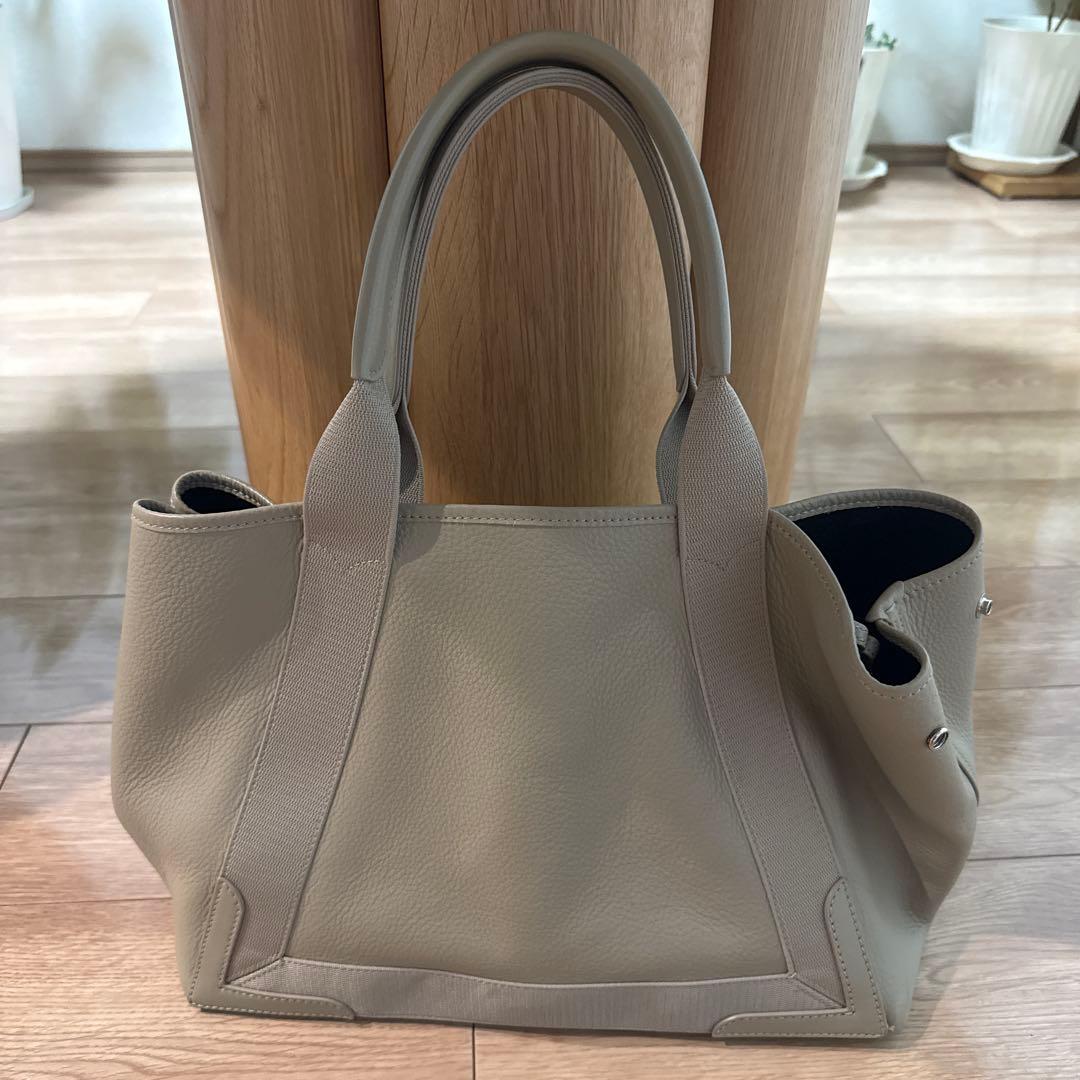 バレンシアガ　カバス