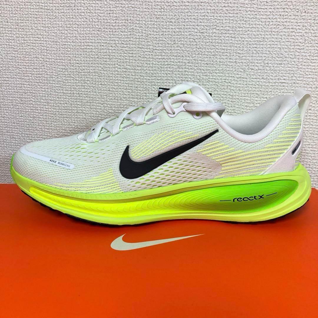 NIKE ナイキ　ズーム ボメロ18 GS 25.0cm ランニングシューズ