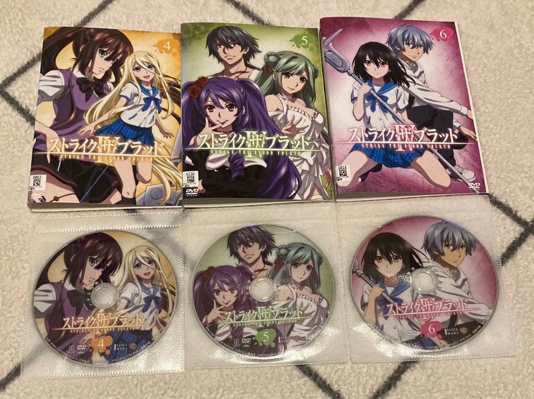 ストライク・ザ・ブラッド　 DVD 1期〜5期　全巻セット　アニメ　レンタル落ち