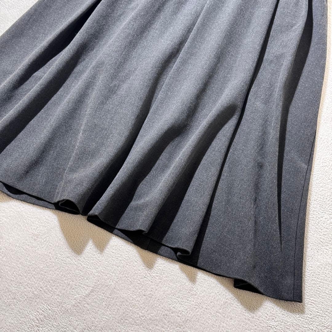 北欧、暮らしの道具店　サイドタックのサロペットスカート　キャミワンピース　グレー