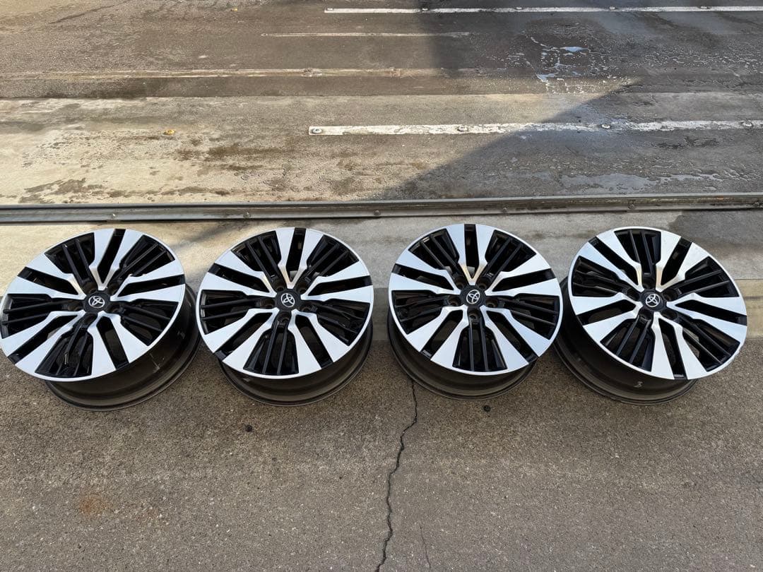 アルファード30後期 純正ホイール 18インチ 4本セット 小傷あり トヨタ純正