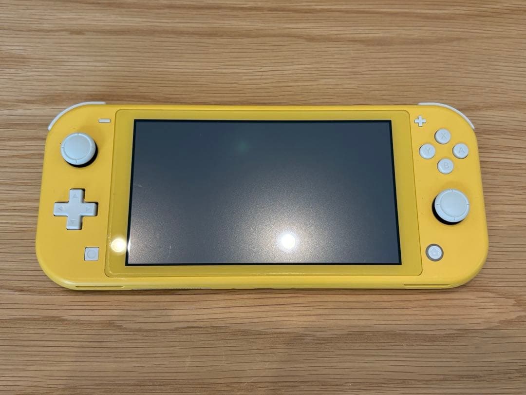 Nintendo Switch Lite イエロー　ジャンク品