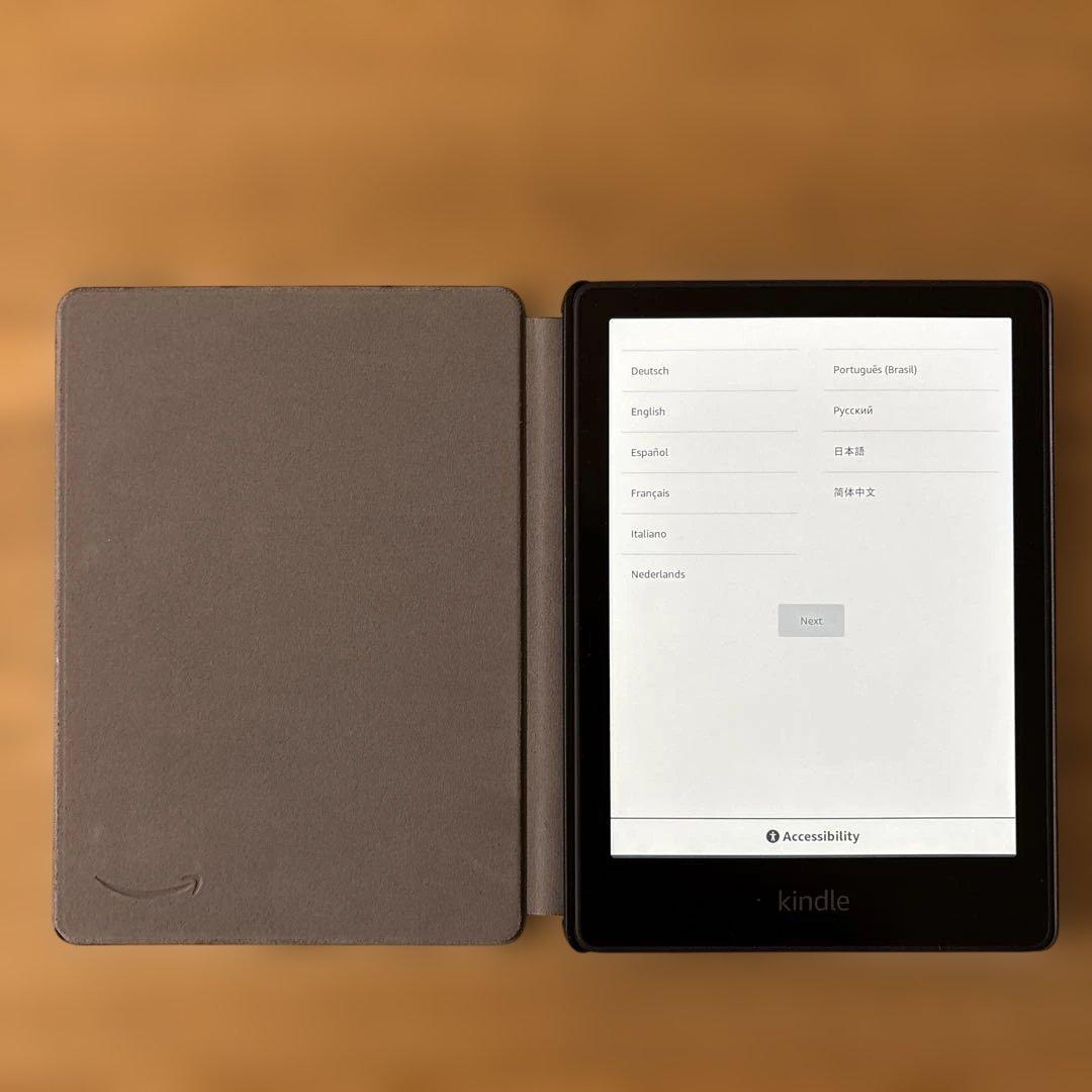 Kindle Paperwhite 第11世代 8GB(純正カバー ケーブル付)