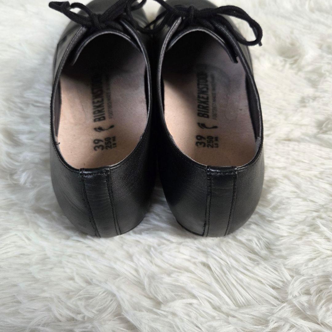 BIRKENSTOCK/ ソーンダース パテント ナチュラルレザー シューズ25