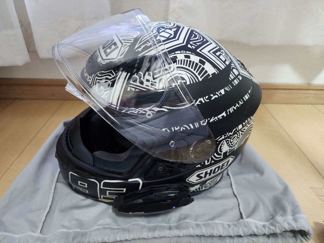 ショウエイヘルメットZ-7 B+COM 6X付属